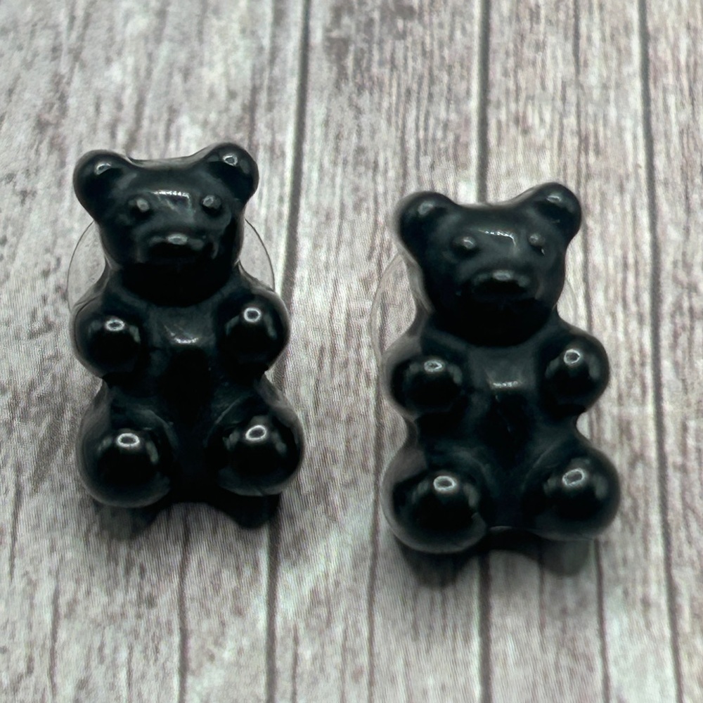 🧸NEW Gummy Bear Enamel Stud Earrings Black